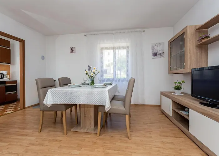 Apartment Mira Silo-Krk