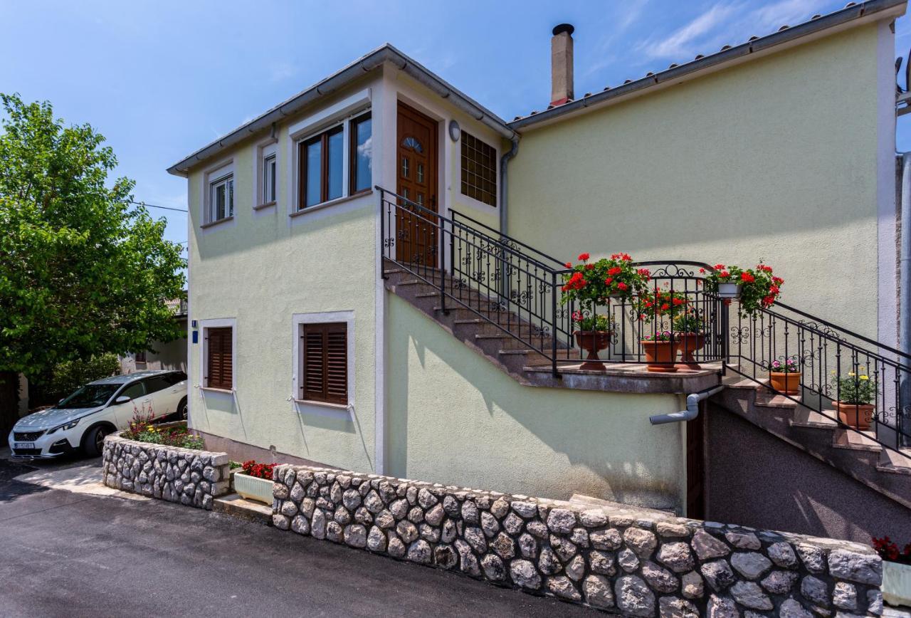 Mira Silo-krk Apartment *