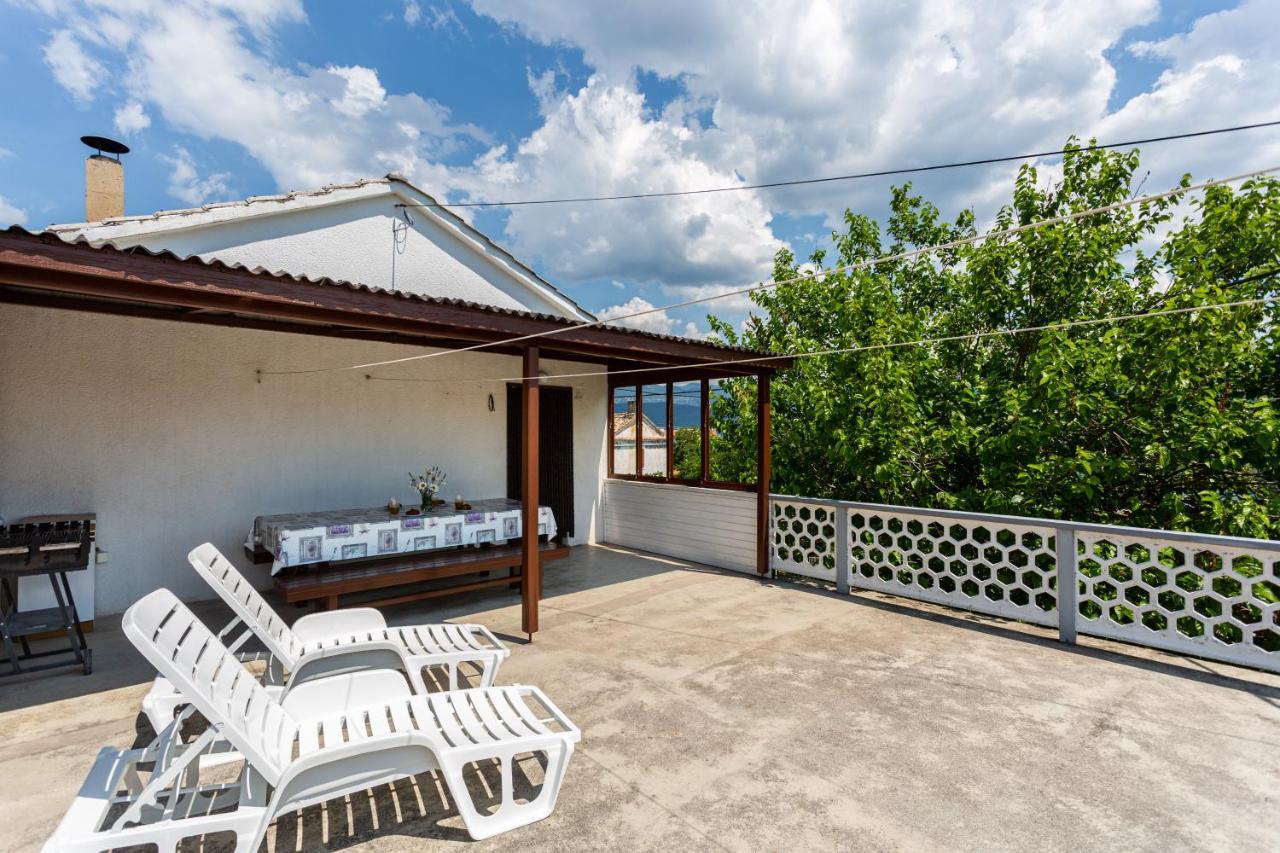 Mira Silo-krk Apartmán *